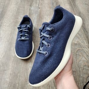 Allbirds Navy Sneakers, Women's Size 8